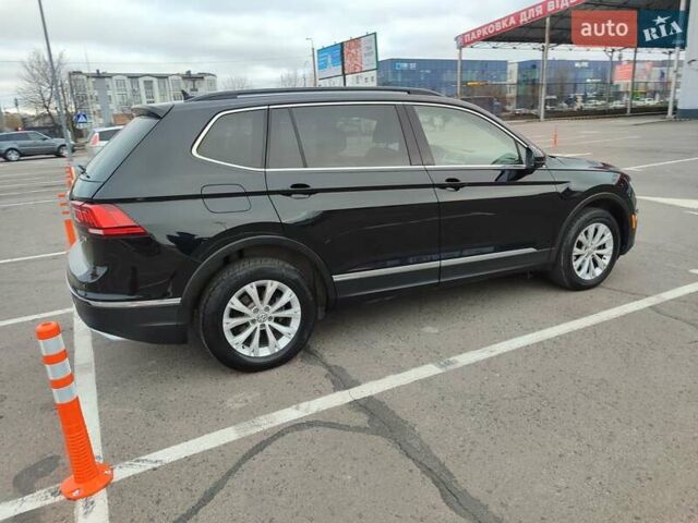 Черный Фольксваген Тигуан, объемом двигателя 1.98 л и пробегом 141 тыс. км за 16900 $, фото 18 на Automoto.ua