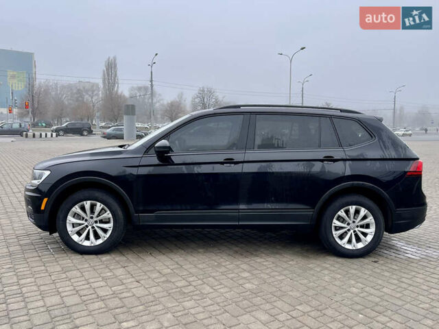 Черный Фольксваген Тигуан, объемом двигателя 1.98 л и пробегом 66 тыс. км за 16900 $, фото 5 на Automoto.ua