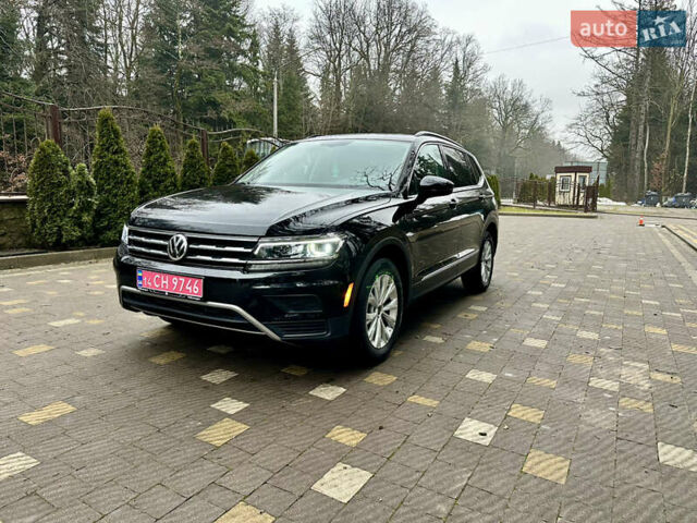 Чорний Фольксваген Тігуан, об'ємом двигуна 2 л та пробігом 186 тис. км за 17300 $, фото 7 на Automoto.ua