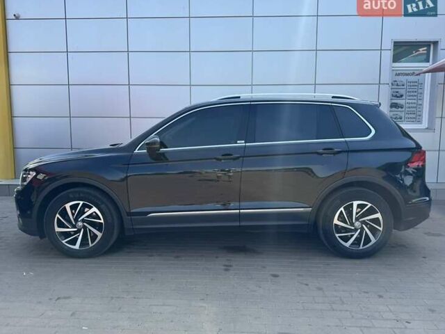 Черный Фольксваген Тигуан, объемом двигателя 1.98 л и пробегом 220 тыс. км за 22000 $, фото 19 на Automoto.ua