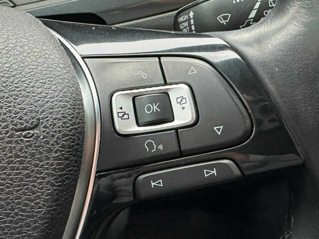 Чорний Фольксваген Тігуан, об'ємом двигуна 2 л та пробігом 271 тис. км за 16499 $, фото 8 на Automoto.ua