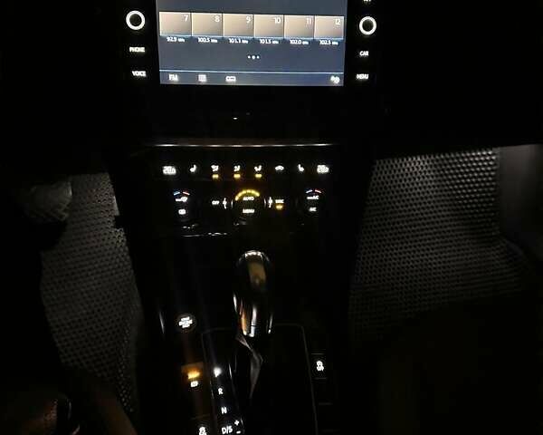 Черный Фольксваген Тигуан, объемом двигателя 1.98 л и пробегом 80 тыс. км за 25000 $, фото 64 на Automoto.ua