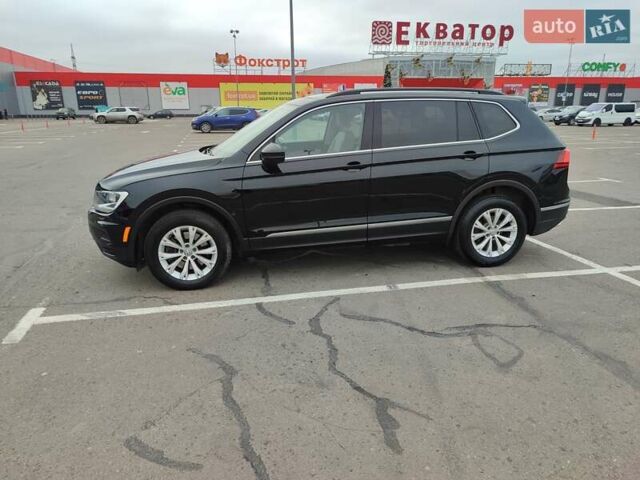Черный Фольксваген Тигуан, объемом двигателя 1.98 л и пробегом 141 тыс. км за 16900 $, фото 8 на Automoto.ua