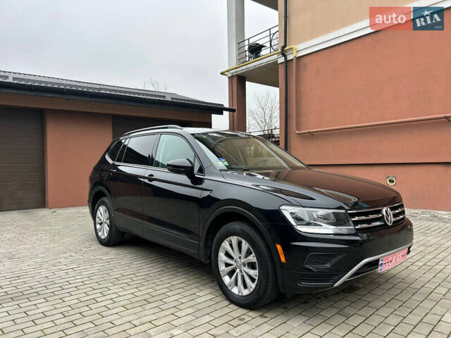 Черный Фольксваген Тигуан, объемом двигателя 2 л и пробегом 105 тыс. км за 16350 $, фото 5 на Automoto.ua