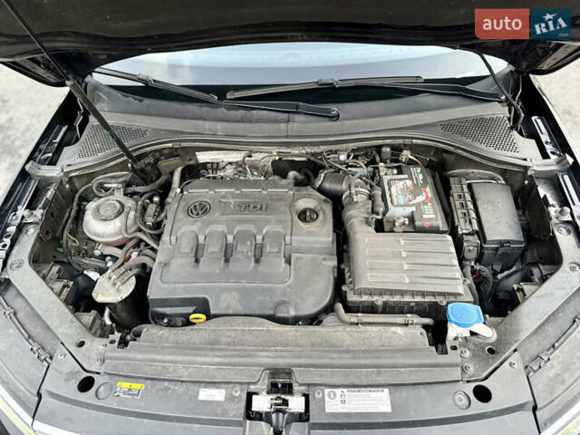 Черный Фольксваген Тигуан, объемом двигателя 1.97 л и пробегом 204 тыс. км за 26990 $, фото 5 на Automoto.ua