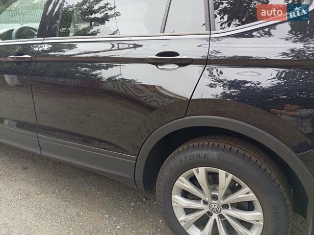 Черный Фольксваген Тигуан, объемом двигателя 2 л и пробегом 149 тыс. км за 16800 $, фото 8 на Automoto.ua