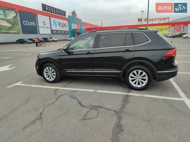 Черный Фольксваген Тигуан, объемом двигателя 1.98 л и пробегом 141 тыс. км за 16900 $, фото 9 на Automoto.ua