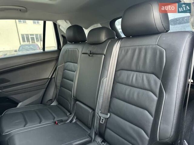 Черный Фольксваген Тигуан, объемом двигателя 2 л и пробегом 94 тыс. км за 17260 $, фото 27 на Automoto.ua