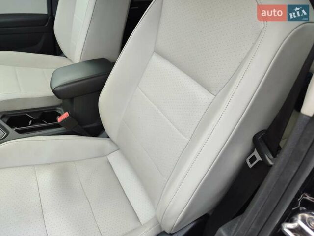 Черный Фольксваген Тигуан, объемом двигателя 1.98 л и пробегом 141 тыс. км за 16900 $, фото 37 на Automoto.ua