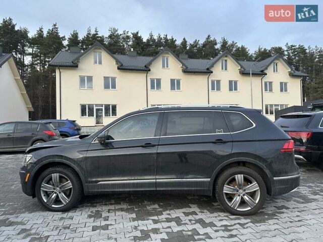 Черный Фольксваген Тигуан, объемом двигателя 2 л и пробегом 94 тыс. км за 17260 $, фото 9 на Automoto.ua