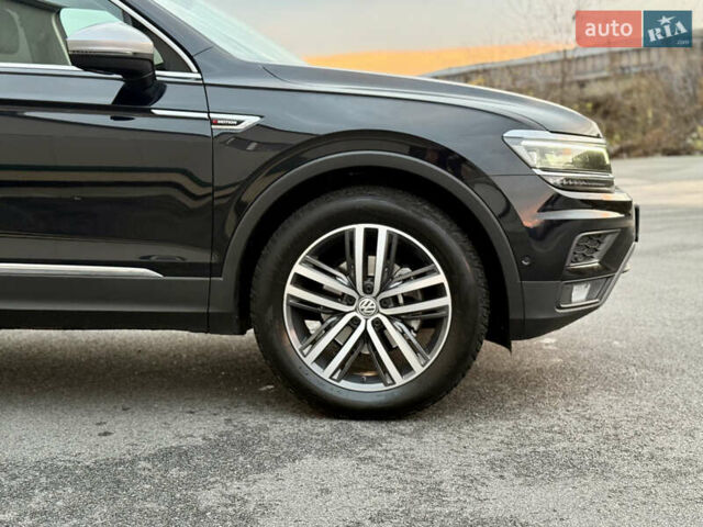 Черный Фольксваген Тигуан, объемом двигателя 1.97 л и пробегом 204 тыс. км за 26990 $, фото 33 на Automoto.ua