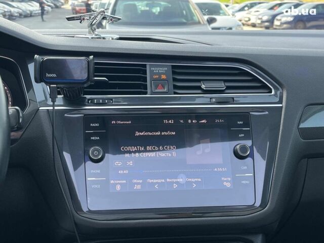 Черный Фольксваген Тигуан, объемом двигателя 2 л и пробегом 161 тыс. км за 25690 $, фото 23 на Automoto.ua