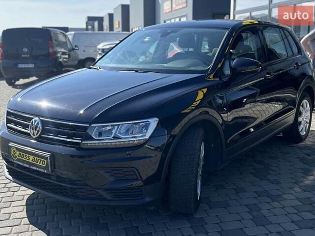 Черный Фольксваген Тигуан, объемом двигателя 1.97 л и пробегом 258 тыс. км за 18700 $, фото 2 на Automoto.ua
