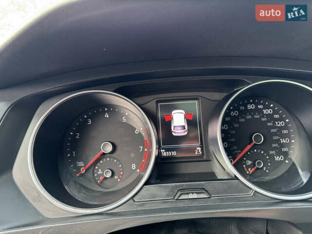 Черный Фольксваген Тигуан, объемом двигателя 2 л и пробегом 183 тыс. км за 19700 $, фото 8 на Automoto.ua