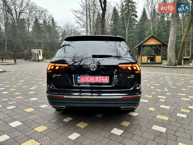 Чорний Фольксваген Тігуан, об'ємом двигуна 2 л та пробігом 186 тис. км за 17300 $, фото 19 на Automoto.ua