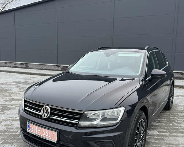 Черный Фольксваген Тигуан, объемом двигателя 2 л и пробегом 190 тыс. км за 23150 $, фото 16 на Automoto.ua