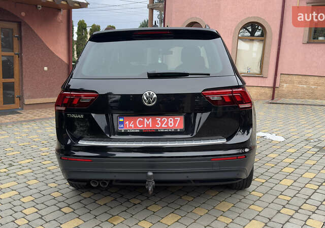 Чорний Фольксваген Тігуан, об'ємом двигуна 1.98 л та пробігом 258 тис. км за 23300 $, фото 20 на Automoto.ua