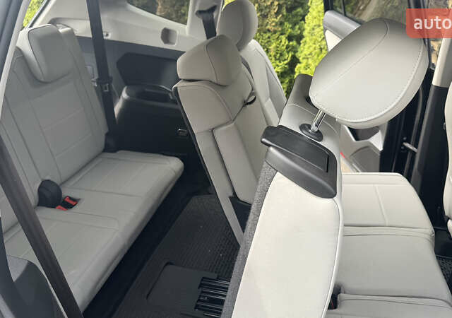 Чорний Фольксваген Тігуан, об'ємом двигуна 1.98 л та пробігом 62 тис. км за 17950 $, фото 31 на Automoto.ua