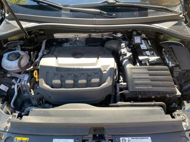 Чорний Фольксваген Тігуан, об'ємом двигуна 2 л та пробігом 138 тис. км за 17300 $, фото 7 на Automoto.ua