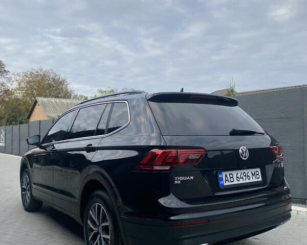 Черный Фольксваген Тигуан, объемом двигателя 1.98 л и пробегом 135 тыс. км за 19500 $, фото 4 на Automoto.ua