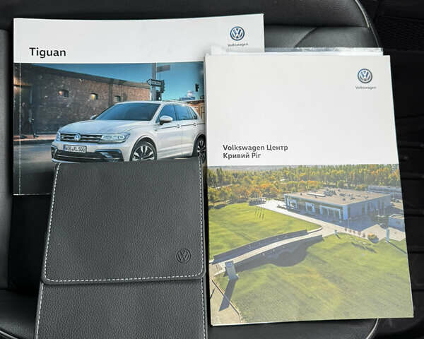 Черный Фольксваген Тигуан, объемом двигателя 1.98 л и пробегом 103 тыс. км за 31000 $, фото 21 на Automoto.ua