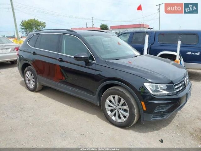 Чорний Фольксваген Тігуан, об'ємом двигуна 2 л та пробігом 187 тис. км за 16000 $, фото 5 на Automoto.ua