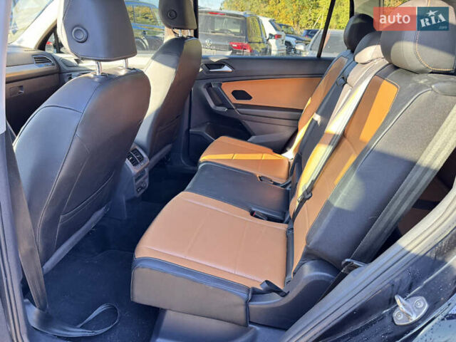 Черный Фольксваген Тигуан, объемом двигателя 2 л и пробегом 133 тыс. км за 11900 $, фото 35 на Automoto.ua