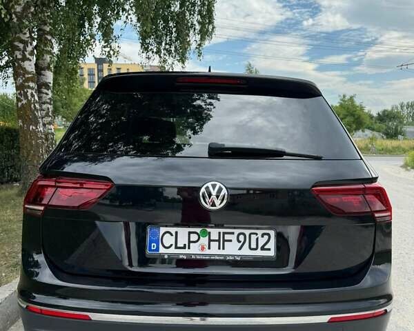 Чорний Фольксваген Тігуан, об'ємом двигуна 2 л та пробігом 223 тис. км за 27799 $, фото 8 на Automoto.ua