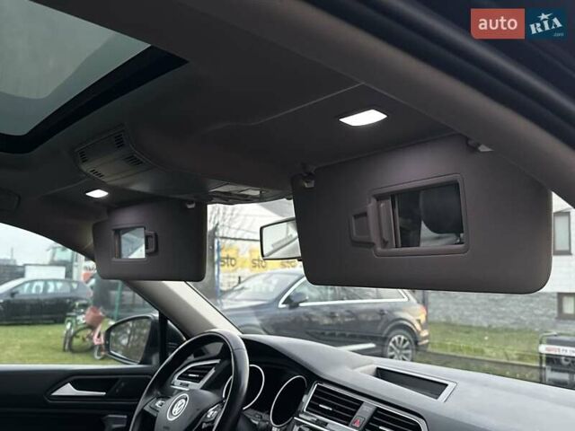 Чорний Фольксваген Тігуан, об'ємом двигуна 2 л та пробігом 200 тис. км за 15900 $, фото 40 на Automoto.ua