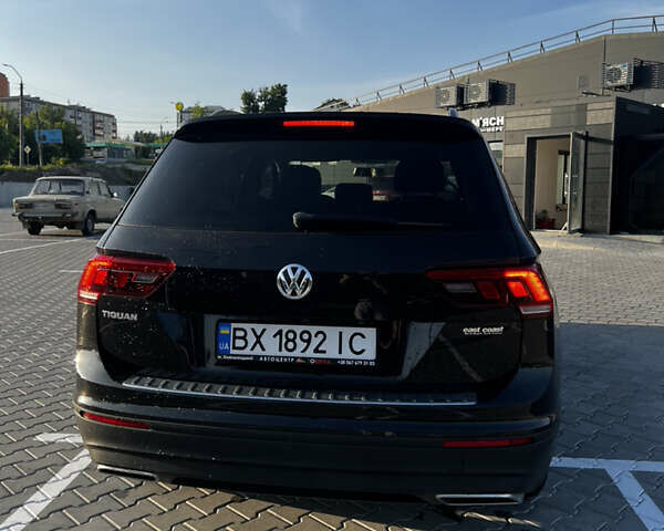 Черный Фольксваген Тигуан, объемом двигателя 1.98 л и пробегом 101 тыс. км за 15300 $, фото 10 на Automoto.ua