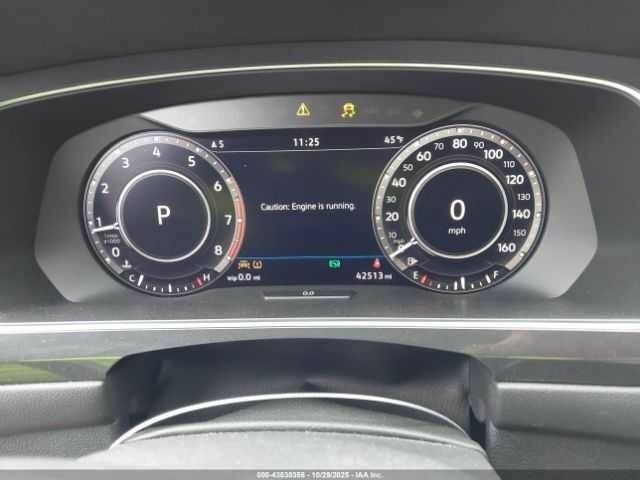 Черный Фольксваген Тигуан, объемом двигателя 2 л и пробегом 67 тыс. км за 5000 $, фото 6 на Automoto.ua