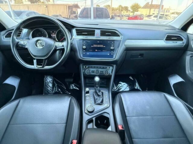 Черный Фольксваген Тигуан, объемом двигателя 2 л и пробегом 42 тыс. км за 5900 $, фото 8 на Automoto.ua