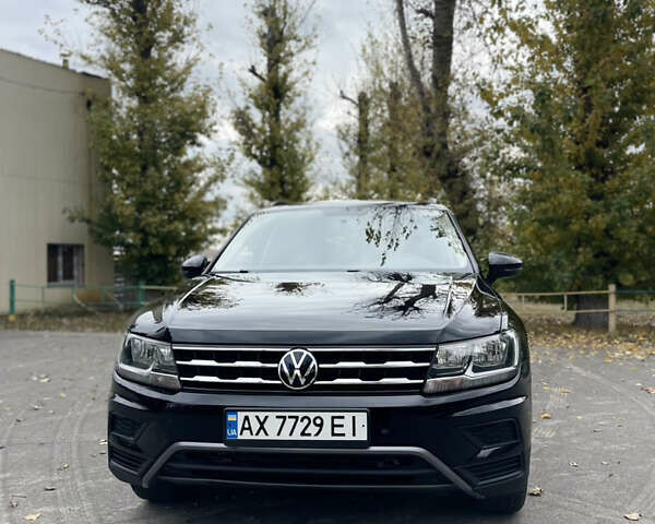 Черный Фольксваген Тигуан, объемом двигателя 1.98 л и пробегом 129 тыс. км за 18500 $, фото 14 на Automoto.ua