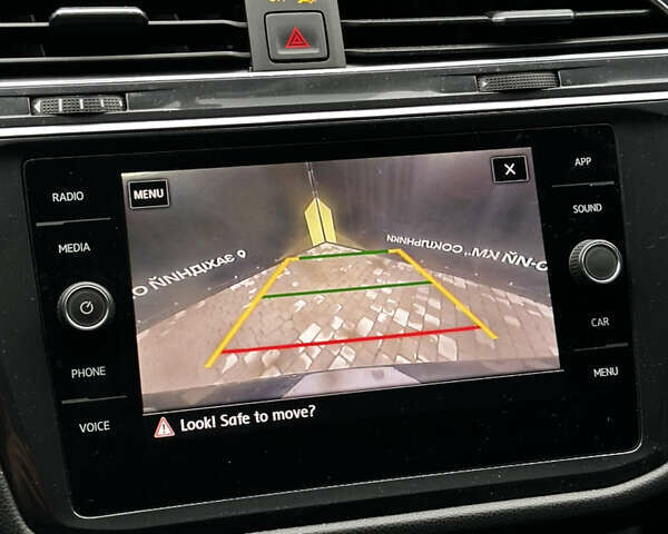 Черный Фольксваген Тигуан, объемом двигателя 1.98 л и пробегом 40 тыс. км за 21500 $, фото 11 на Automoto.ua