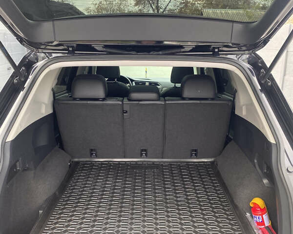 Черный Фольксваген Тигуан, объемом двигателя 1.98 л и пробегом 135 тыс. км за 19500 $, фото 13 на Automoto.ua