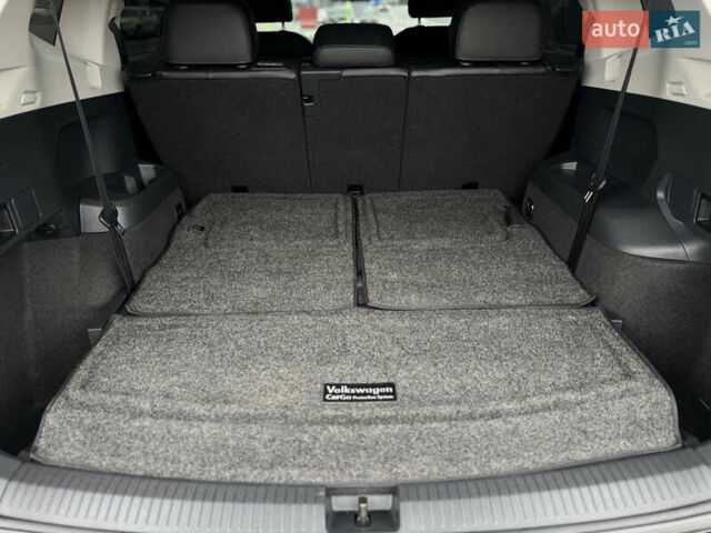 Черный Фольксваген Тигуан, объемом двигателя 1.98 л и пробегом 71 тыс. км за 18999 $, фото 29 на Automoto.ua