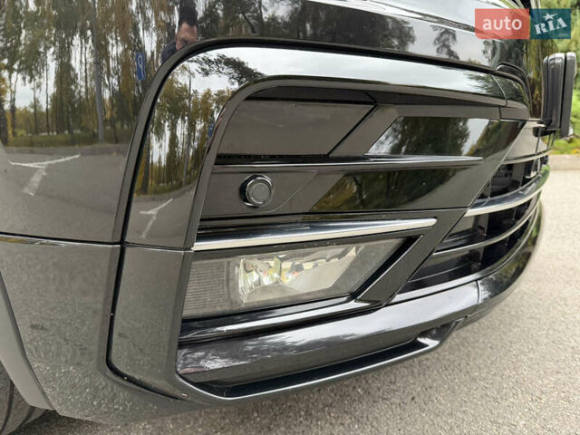 Фольксваген Тигуан 2019 в Киеве на Automoto.ua Черный Фольксваген Тигуан, объемом двигателя 2 л и пробегом 120 тыс. км за 32799 $, фото 33 на Automoto.ua