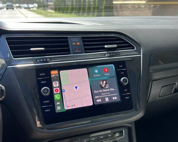 Черный Фольксваген Тигуан, объемом двигателя 1.98 л и пробегом 99 тыс. км за 20300 $, фото 21 на Automoto.ua