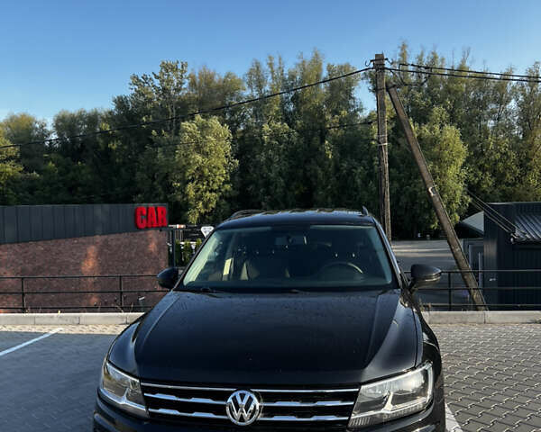 Черный Фольксваген Тигуан, объемом двигателя 1.98 л и пробегом 101 тыс. км за 15300 $, фото 3 на Automoto.ua