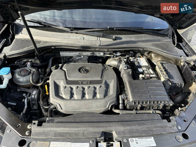 Чорний Фольксваген Тігуан, об'ємом двигуна 1.98 л та пробігом 175 тис. км за 14750 $, фото 19 на Automoto.ua