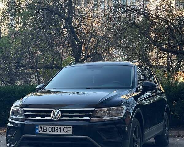 Черный Фольксваген Тигуан, объемом двигателя 1.98 л и пробегом 89 тыс. км за 18500 $, фото 19 на Automoto.ua