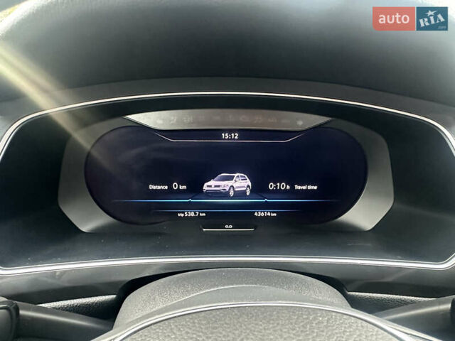 Черный Фольксваген Тигуан, объемом двигателя 2 л и пробегом 43 тыс. км за 19650 $, фото 19 на Automoto.ua