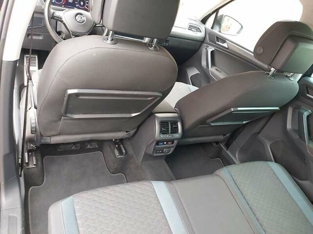 Черный Фольксваген Тигуан, объемом двигателя 1.98 л и пробегом 203 тыс. км за 23500 $, фото 14 на Automoto.ua