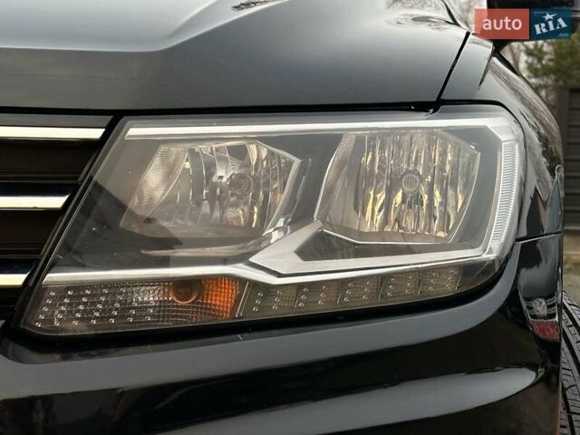 Чорний Фольксваген Тігуан, об'ємом двигуна 2 л та пробігом 200 тис. км за 15900 $, фото 14 на Automoto.ua