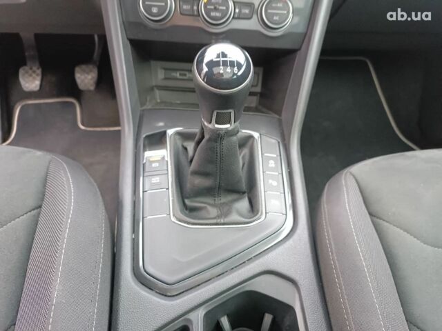 Черный Фольксваген Тигуан, объемом двигателя 2 л и пробегом 190 тыс. км за 23200 $, фото 24 на Automoto.ua