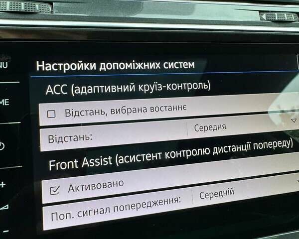 Чорний Фольксваген Тігуан, об'ємом двигуна 2 л та пробігом 223 тис. км за 27799 $, фото 43 на Automoto.ua