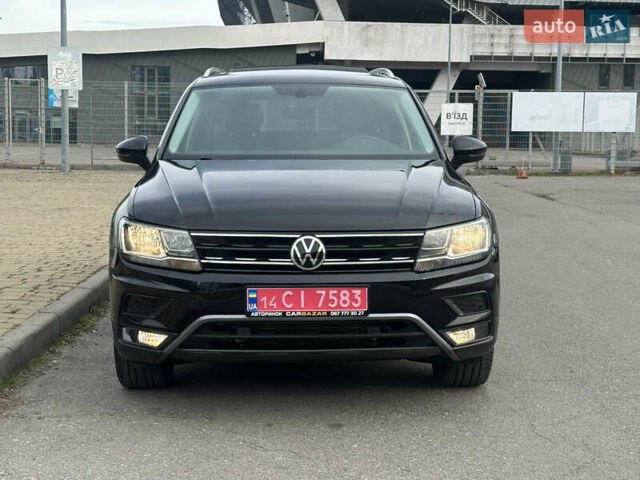 Черный Фольксваген Тигуан, объемом двигателя 2 л и пробегом 43 тыс. км за 19650 $, фото 6 на Automoto.ua