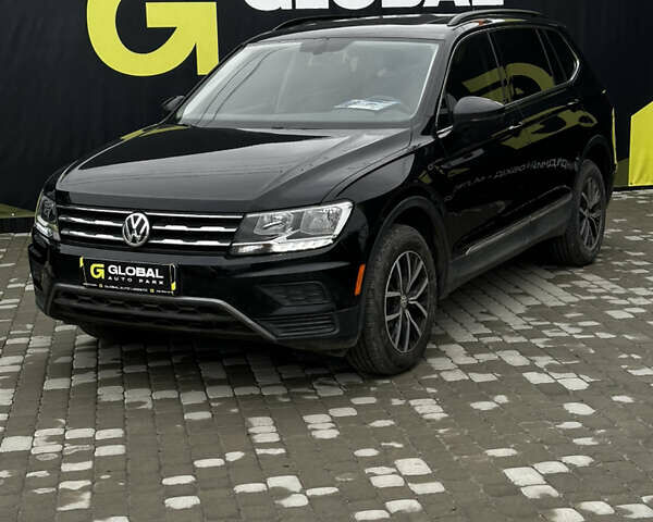 Черный Фольксваген Тигуан, объемом двигателя 1.98 л и пробегом 40 тыс. км за 21500 $, фото 1 на Automoto.ua