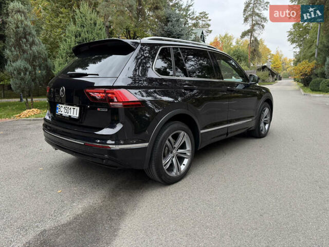 Фольксваген Тигуан 2019 в Киеве на Automoto.ua Черный Фольксваген Тигуан, объемом двигателя 2 л и пробегом 120 тыс. км за 32799 $, фото 7 на Automoto.ua