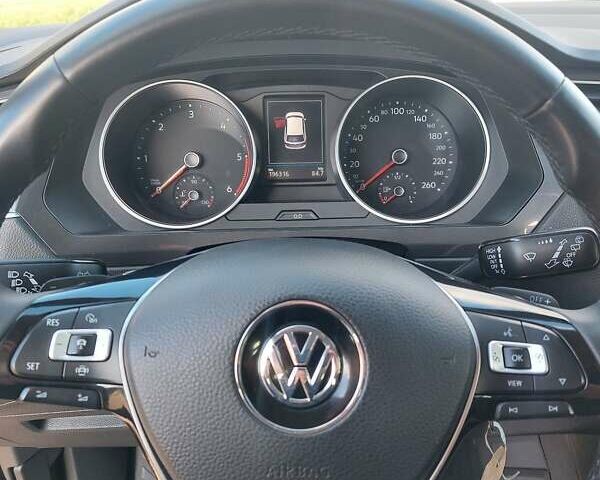 Черный Фольксваген Тигуан, объемом двигателя 1.98 л и пробегом 197 тыс. км за 22900 $, фото 56 на Automoto.ua